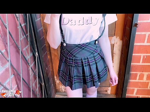 ❤️ Schoolgirl Sucks tagħha Dick profondament u fucks minflok klassijiet. ☑ Porno f'mt.xxxbunker.ru ️❤