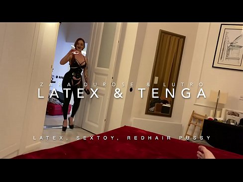 ❤️ Stepsister Redheaded fil-kostum tal-latex fucked minn stepbrother ☑ Porno f'mt.xxxbunker.ru ️❤